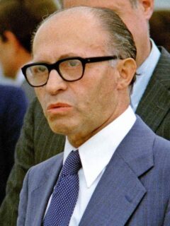 Менахем Бегін під час візиту до авіабази Ендрюс у 1978 році
