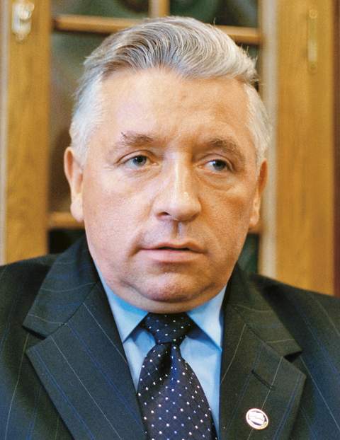 Анджей Леппер у своєму офісі, 2002 рік